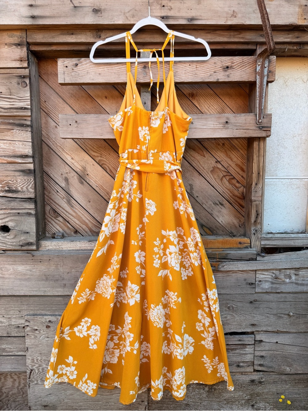 Premier Amour Floral Tie-Back Maxi Dress - Picture 5 of 5